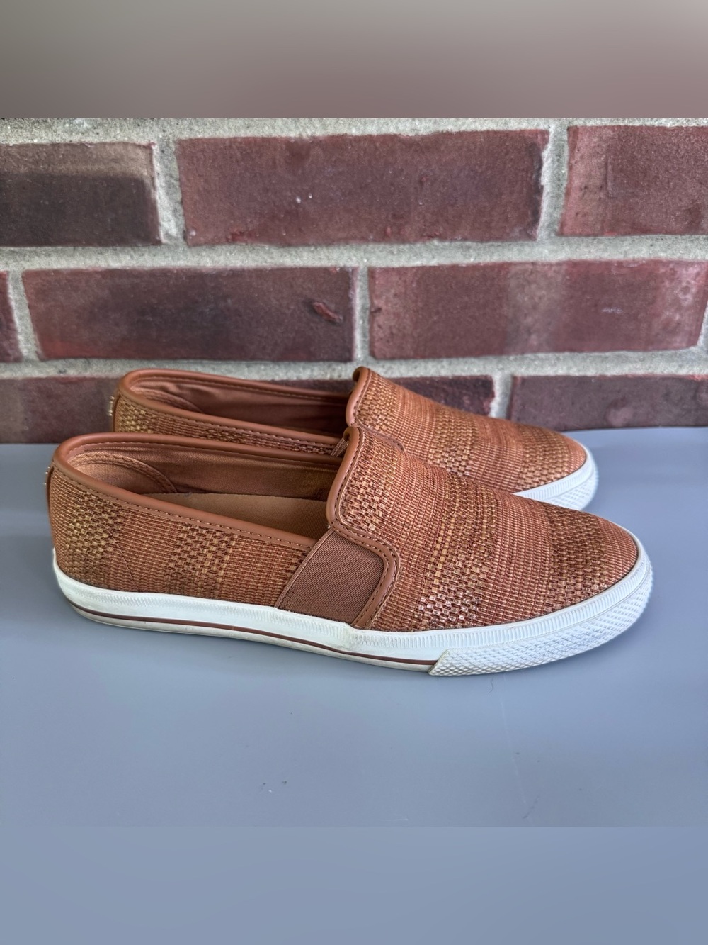 Lauren Ralph Lauren Jinny Women’s US 7.5 Brown Woven Slip On Sneakers Shoes RLL.